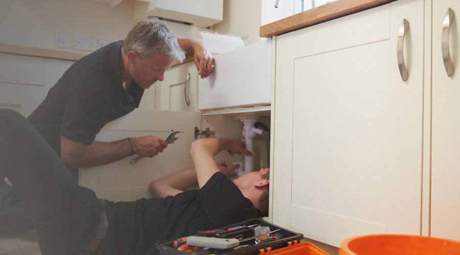 Professional burst pipe repair services in Ellisville, IL